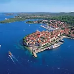 Mila Holiday home Vela Luka